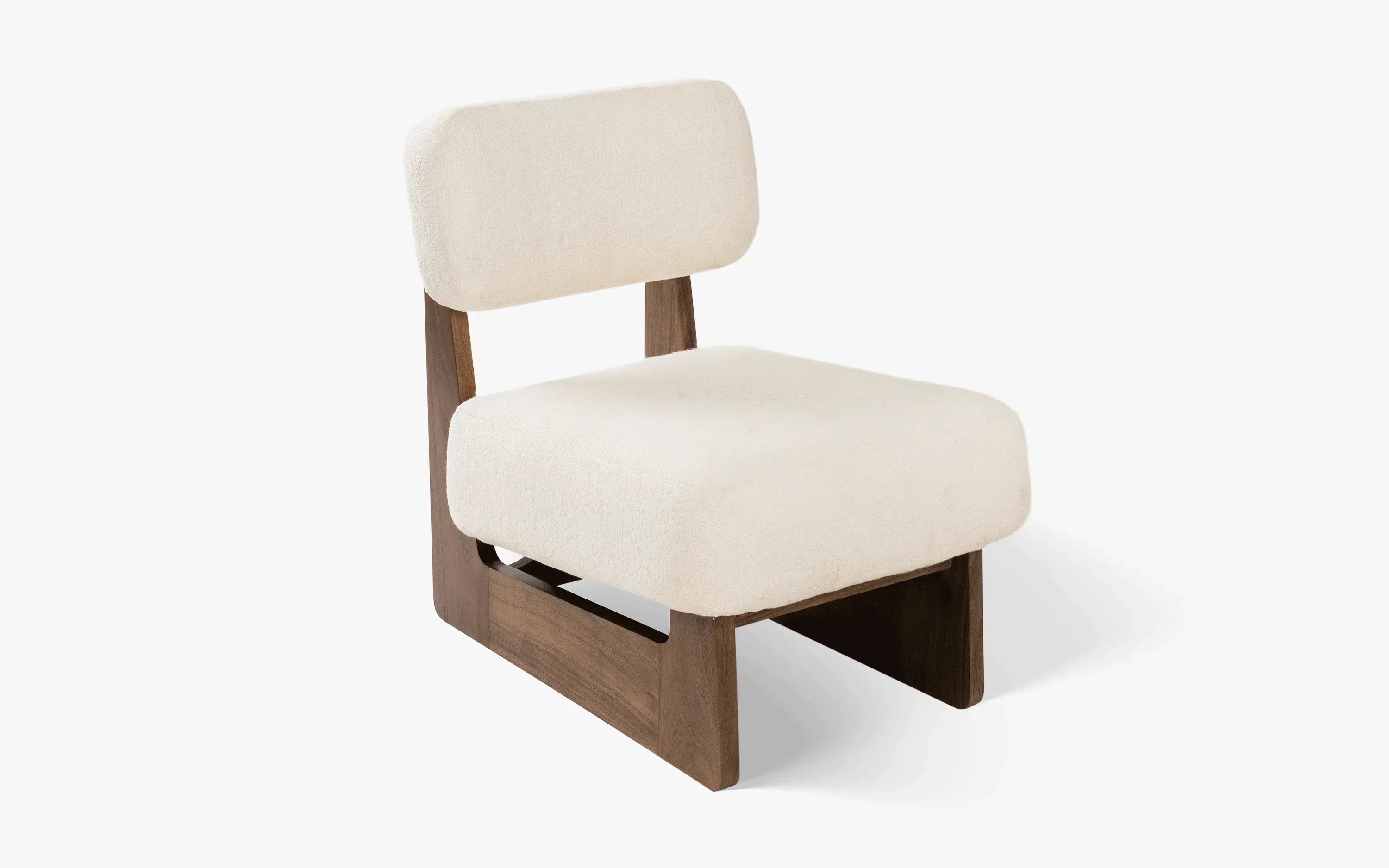 Ardente Lounge Chair